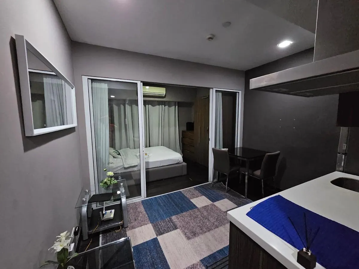 1Br Near Rockwell Center Aparthotel Mandaluyong
